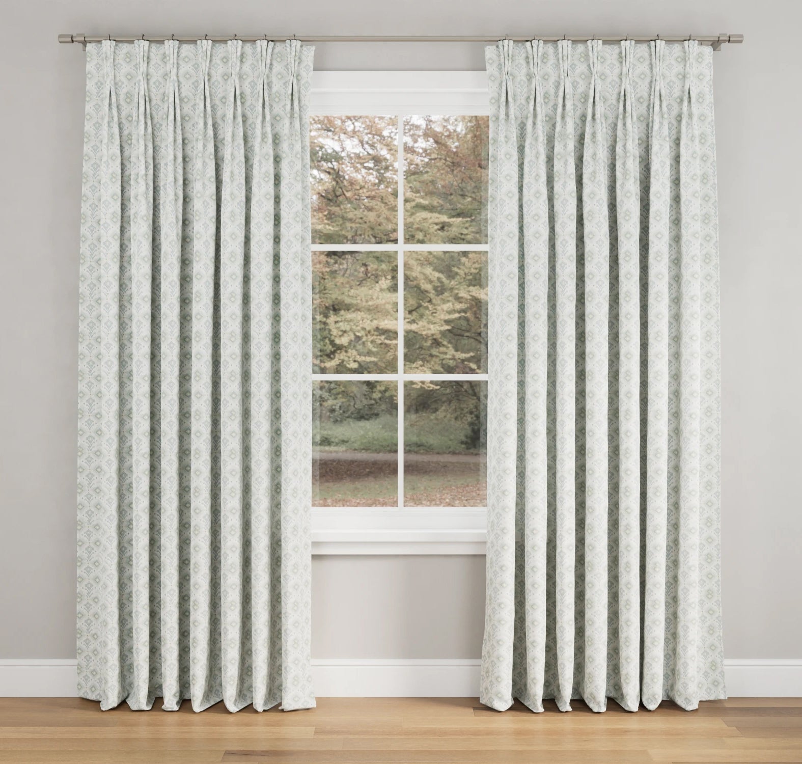 Star Pinch Pleat Light Filtering 200% Fullness - White Lining